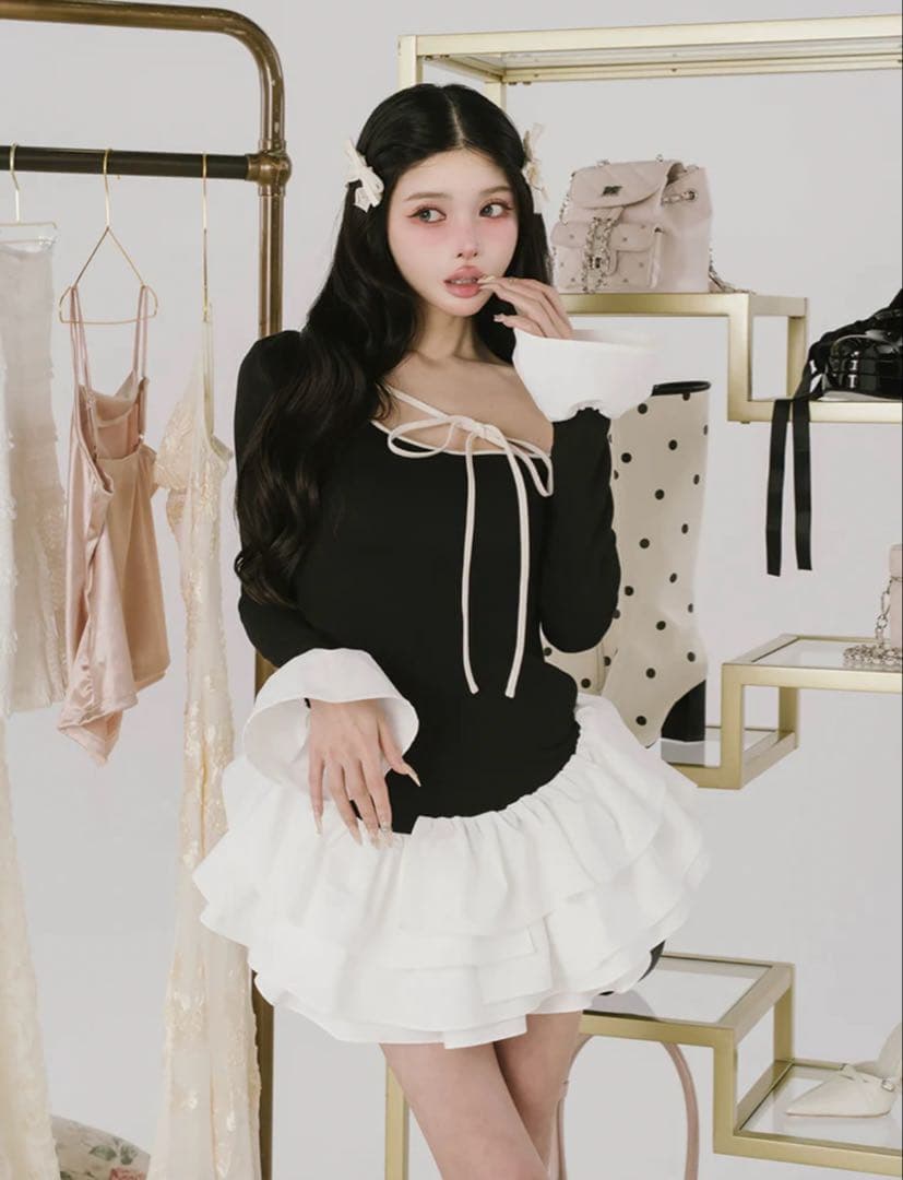 デザインネックリボンミニワンピース FREE / BLK - メルカリ