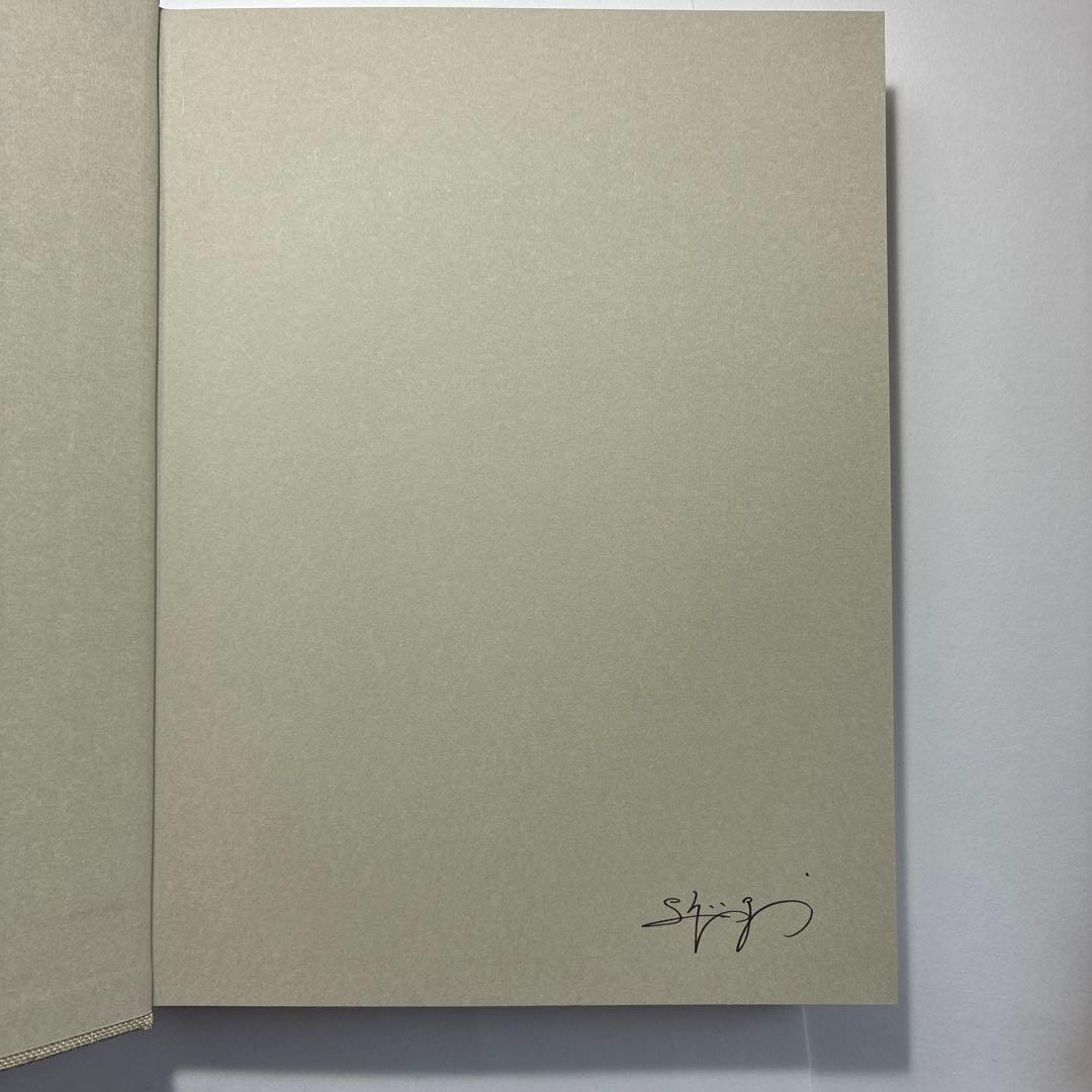 サイン入り写真集 山上新平 作品集 「KANON」 - メルカリ