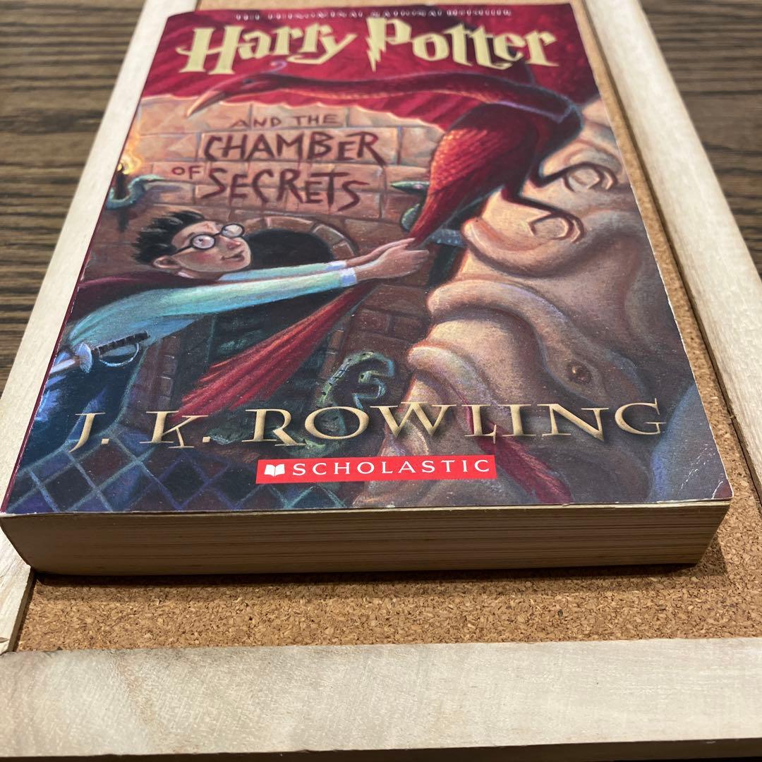 ハリーポッターと秘密の部屋（英語洋書） - メルカリ