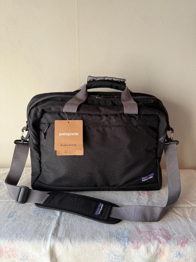 【新品】Patagonia ブラック ブリーフケース 22L ヘッドウェイ・ブリーフ22L #BLK ｜ パタゴニア 入荷しました。 – moderate