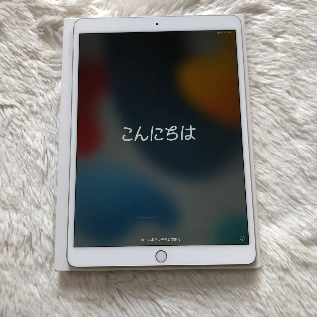 ほぼ未使用】iPad Air3 256GB SIMフリー 【即発送】【付属品】