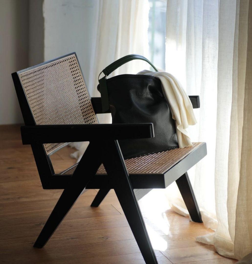 ヒンクヌンクHINC NUNC ショルダーバッグ - メルカリ