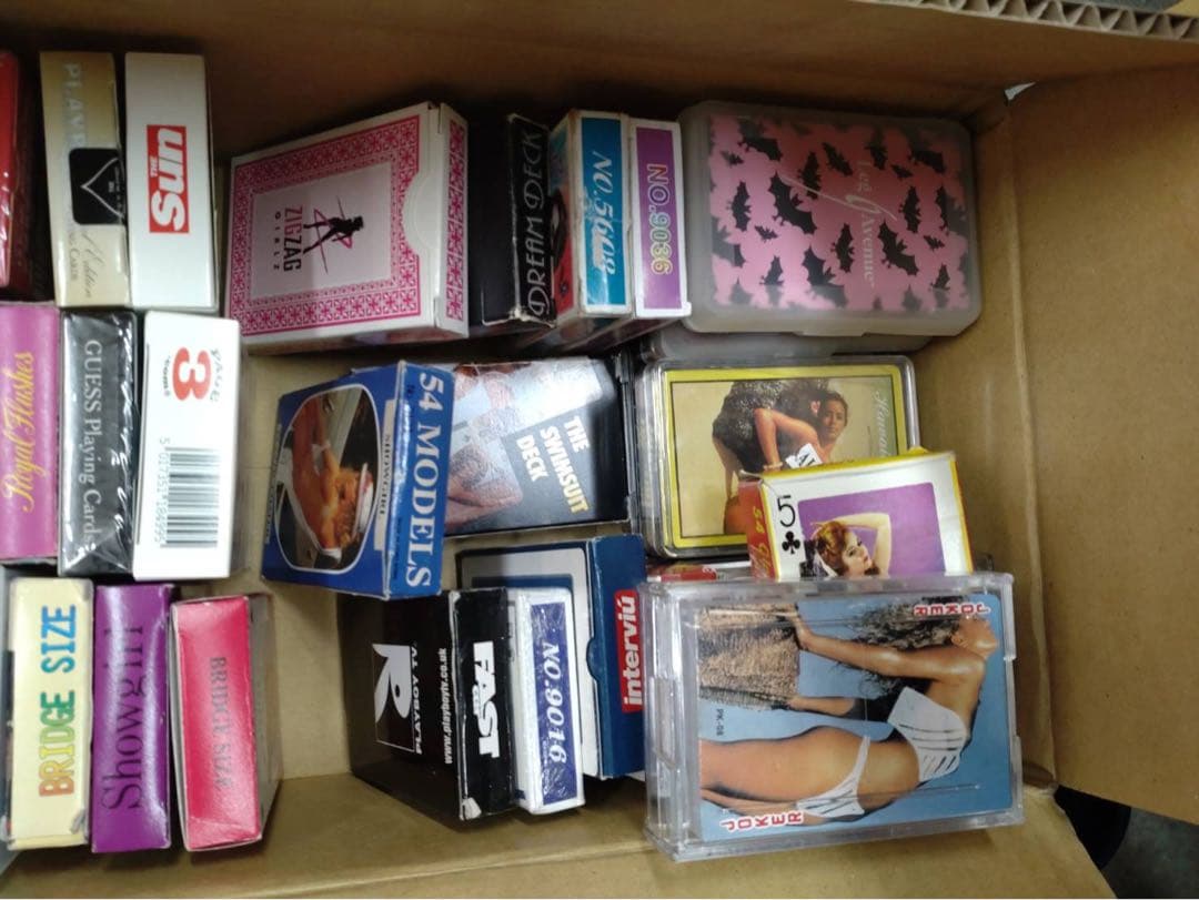 セクシーヌード　トランプ　レア　50個以上