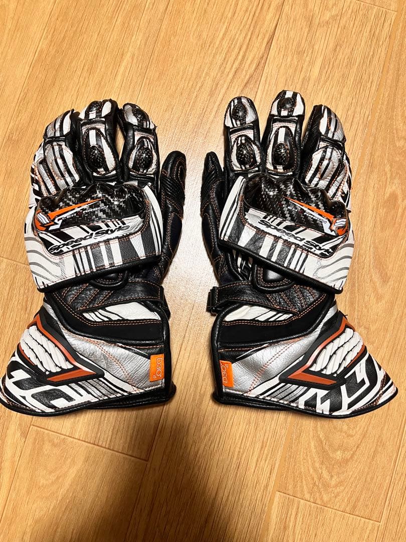 HYOD レーシンググローブ マイナーチェンジしての入荷です！！HYOD レーシンググローブ