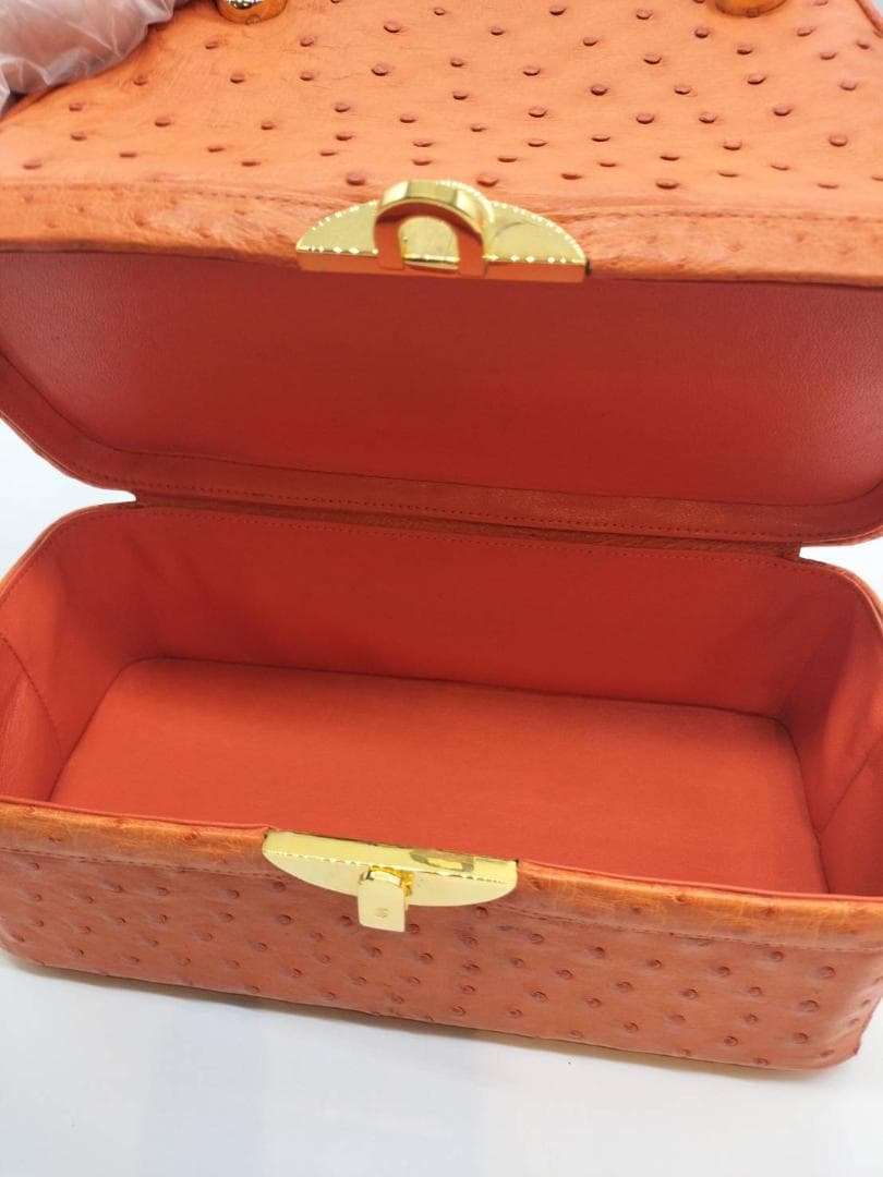 □COMTESSE□オーストリッチ バニティ型 ハンドバッグ オレンジ - メルカリ