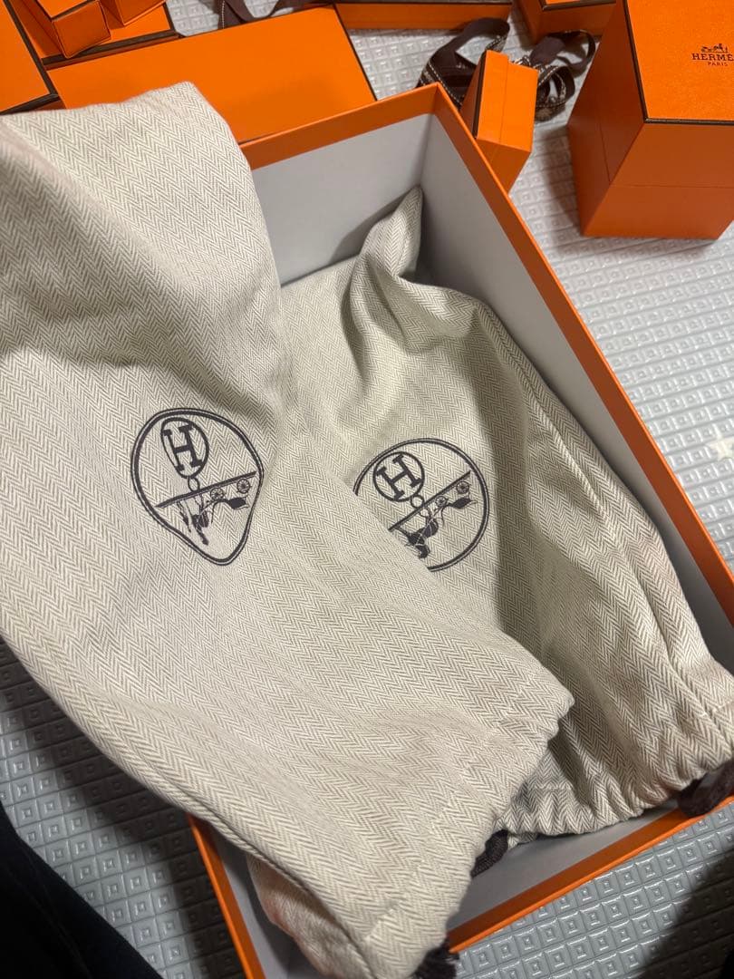 エルメス 空箱 保存袋 リボン 18点以上セット バーキン35用あり - メルカリ