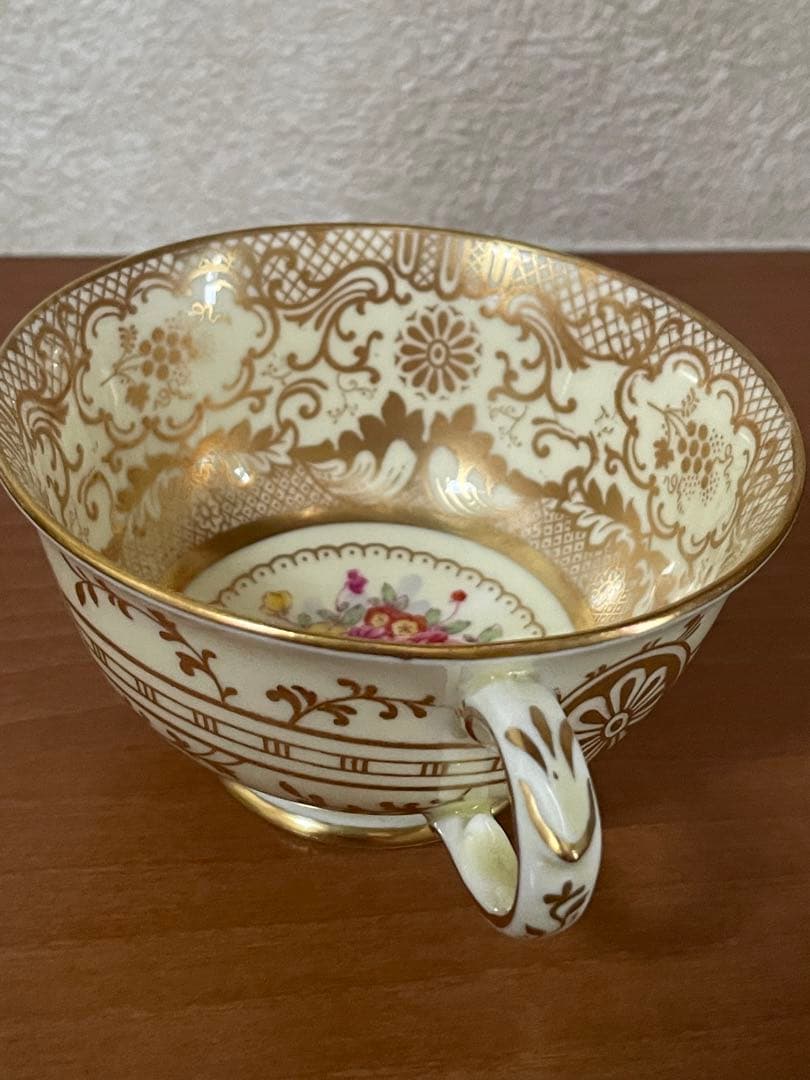 ⬇️《希少》　アンティーク　⭐︎ カップ&ソーサー ４点