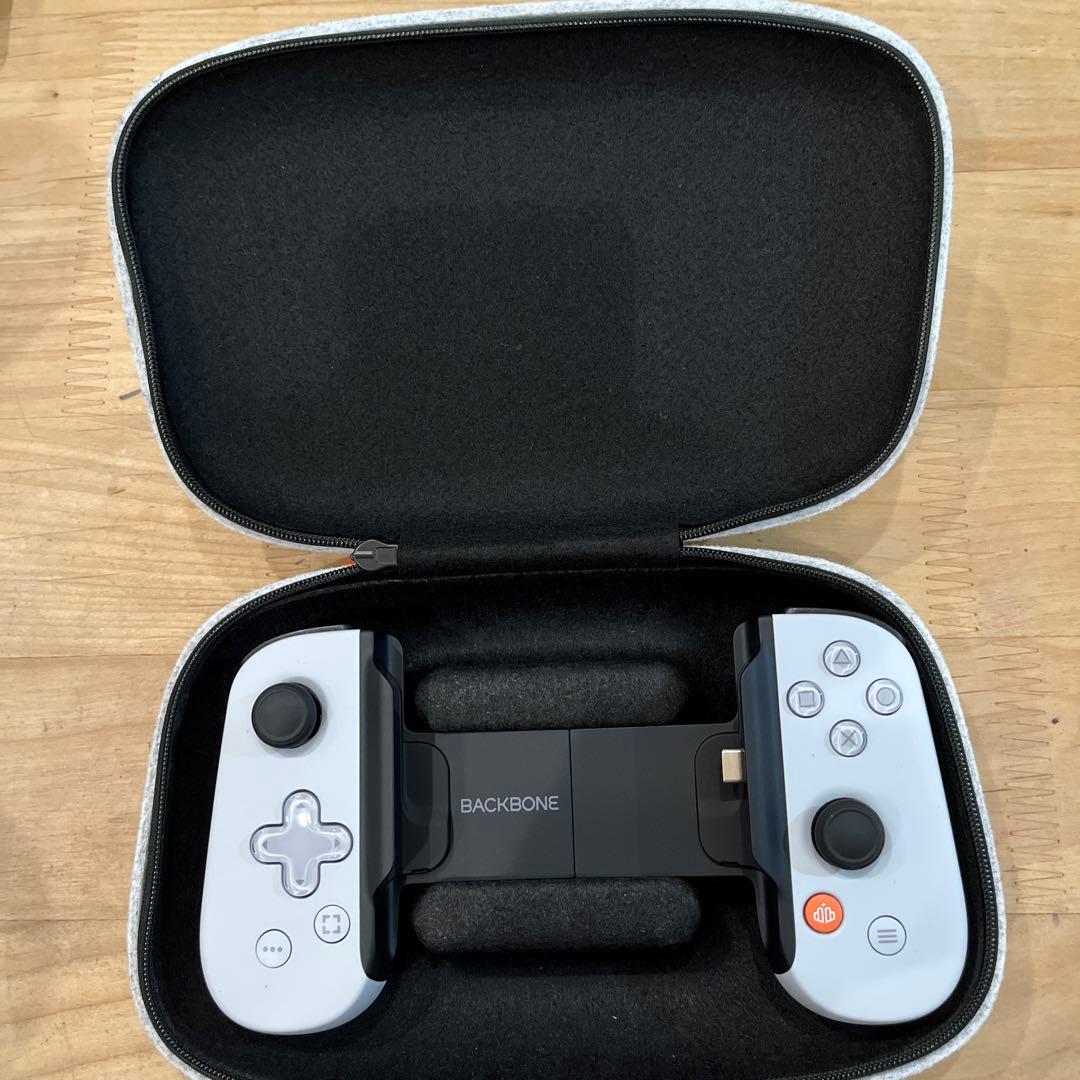 BACKBONE USB-C ゲームコントローラー ケース付きの通販はau PAY