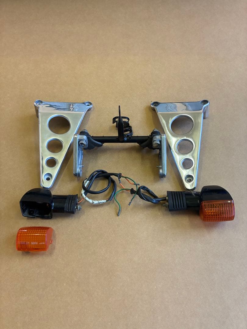 送料込み　CBR400F 1型　ライトステー　ウィンカー　純正　当時物 Yahoo!オークション -「cbr400f」(ヘッドライト) (純正品)の落札相場