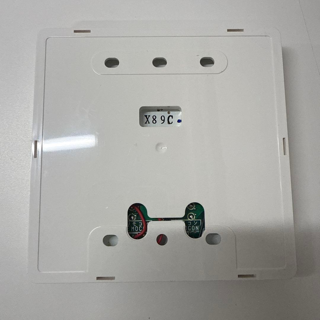 日立 エアコン用 有線リモコン PC-ARF4 (P-4662) - メルカリ