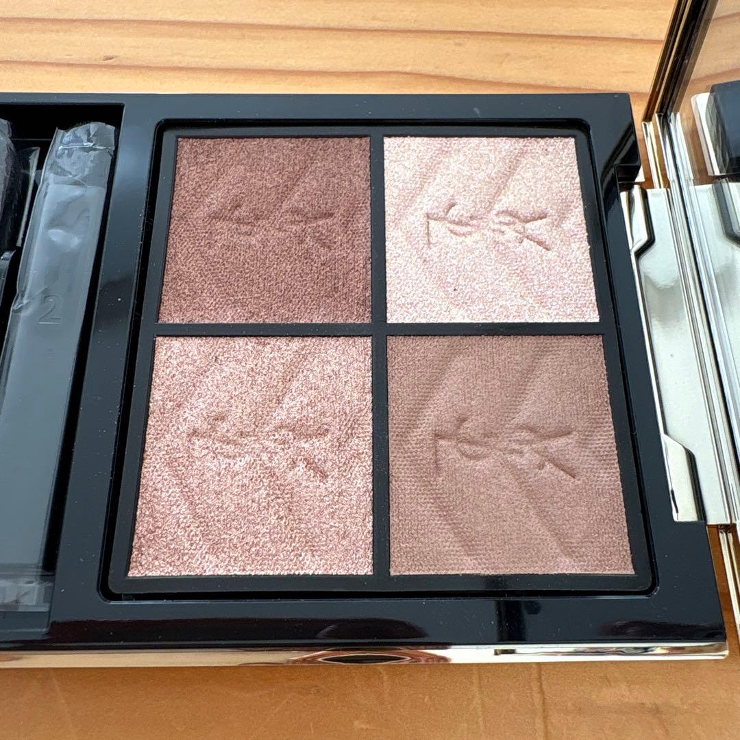 イヴサンローラン クチュールミニクラッチ 025ゴールデンラスト - メルカリ