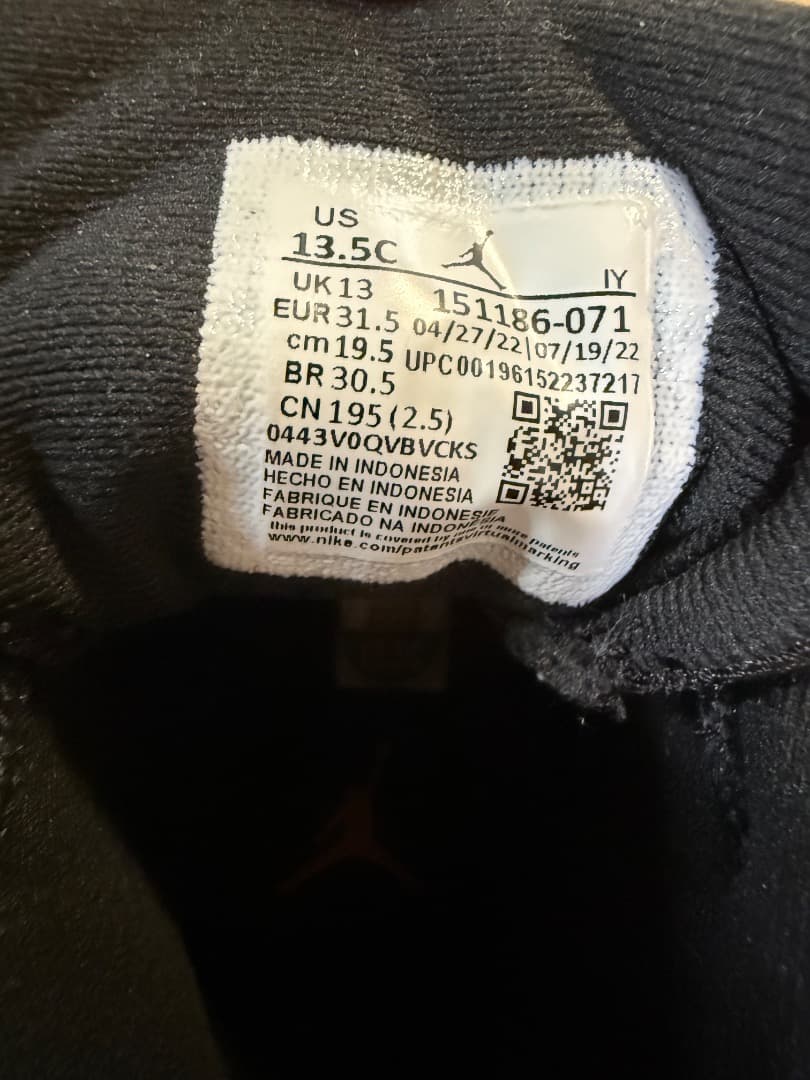 (海外購入) 美品　Air Jordan 12 (19.5cm)