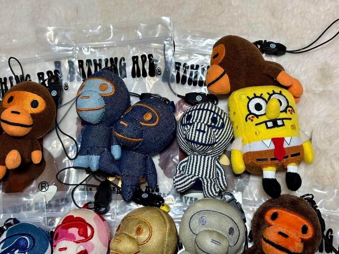 A BATHING APE マスコット27体 ブリキ缶 マイロ レア BAPE