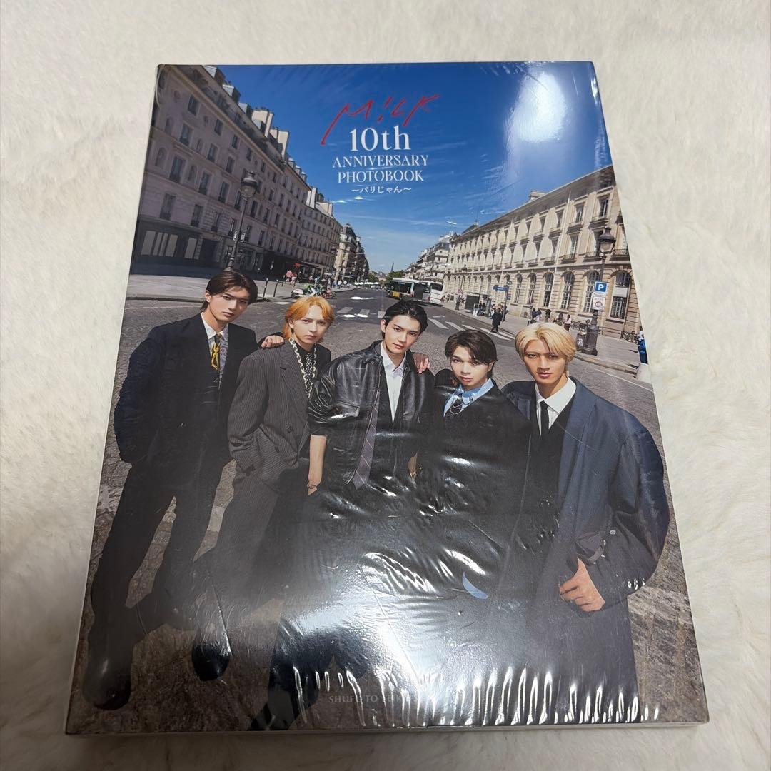 M!LK 10th Anniversary photobook 〜パリじゃん〜 - メルカリ