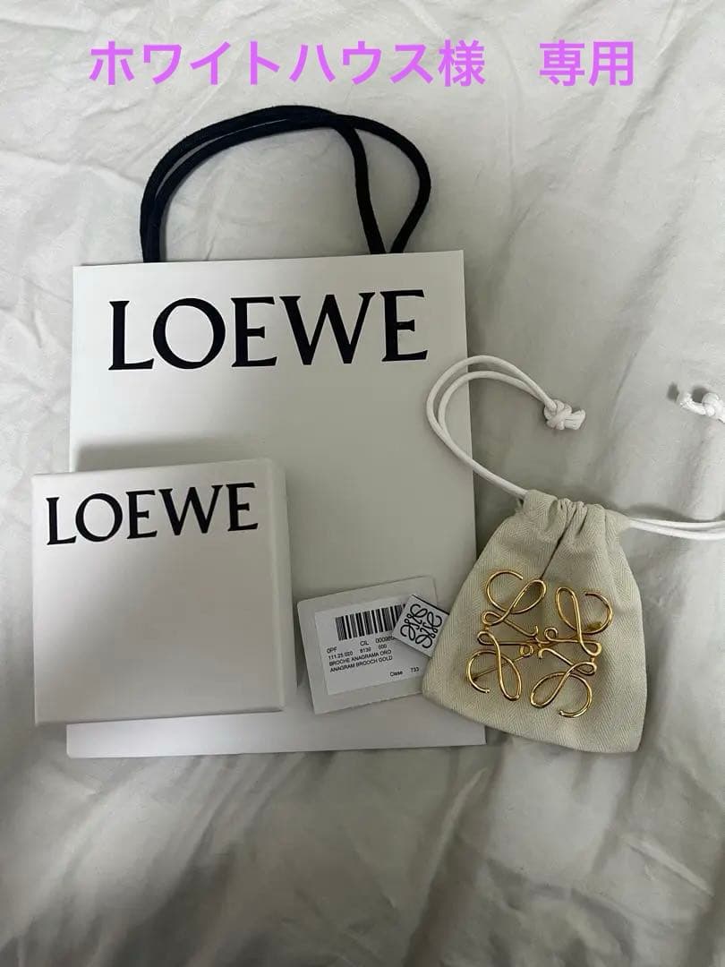 LOEWE アナグラムブローチ ゴールド アナグラム ブローチ (メタル) ゴールド - LOEWE Japan official website