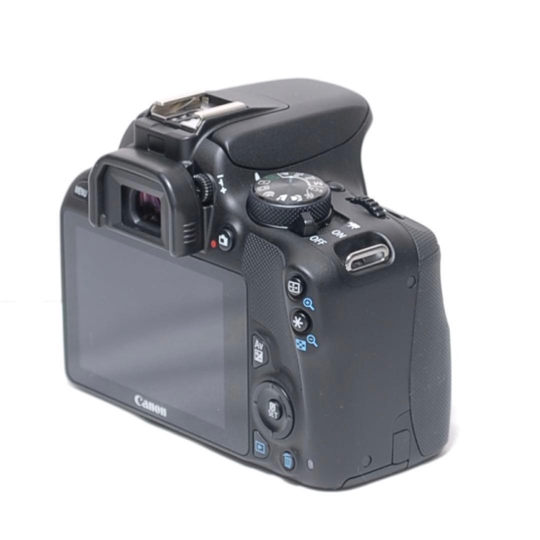 ✨新品級✨超望遠レンズデビューに✨CANON KISS X7✨極少シャッター数