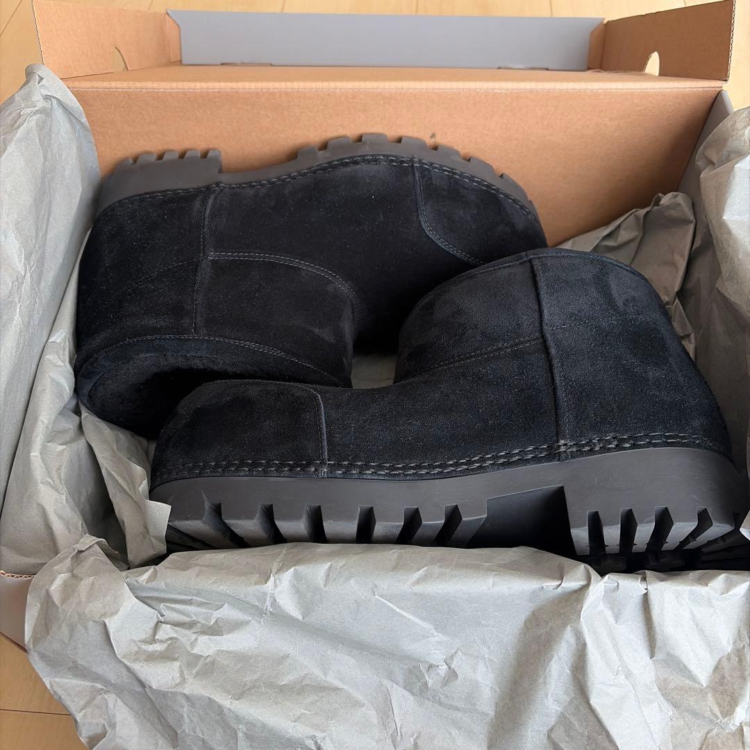 バレンシアガ ALASKA アラスカファースウェードショートブーツ メンズ