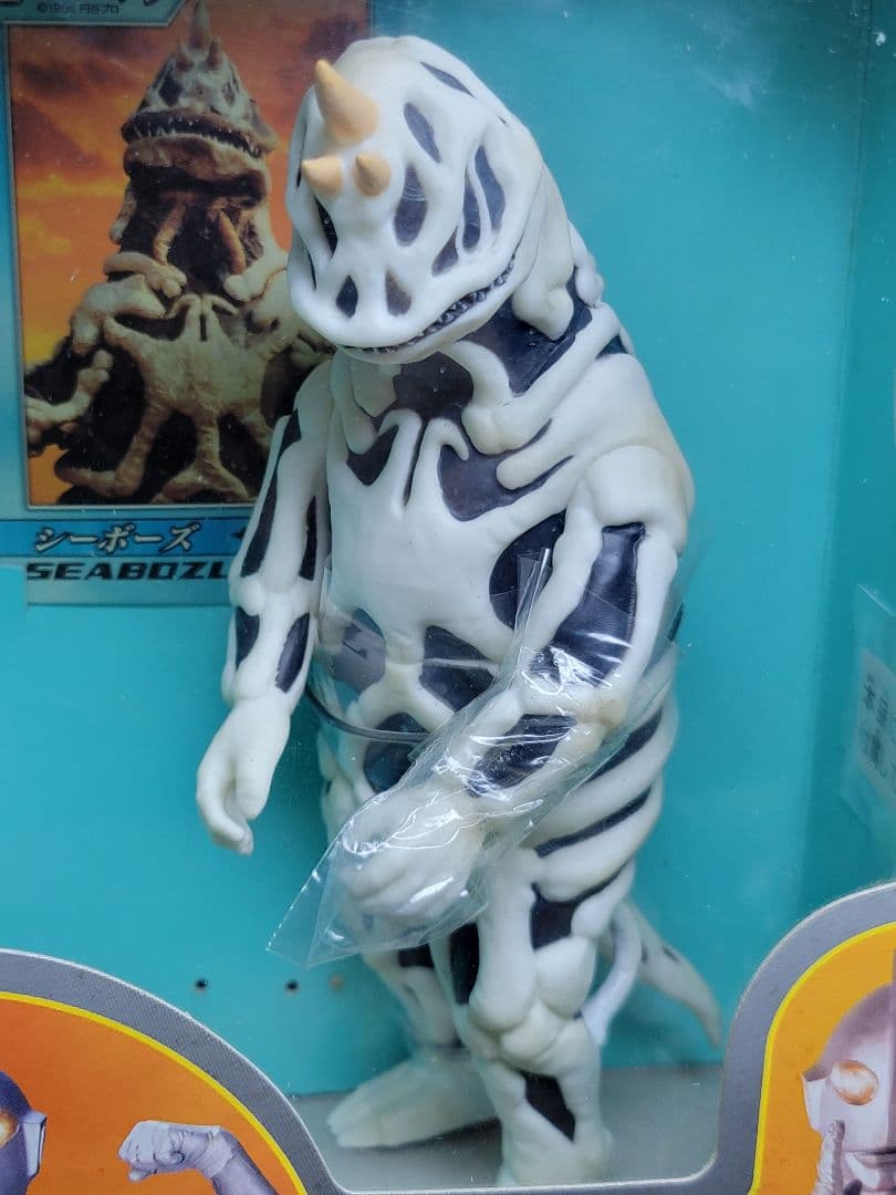 亡霊怪獣 シーボーズ コレクタブルソフビフィギュア バンプレスト