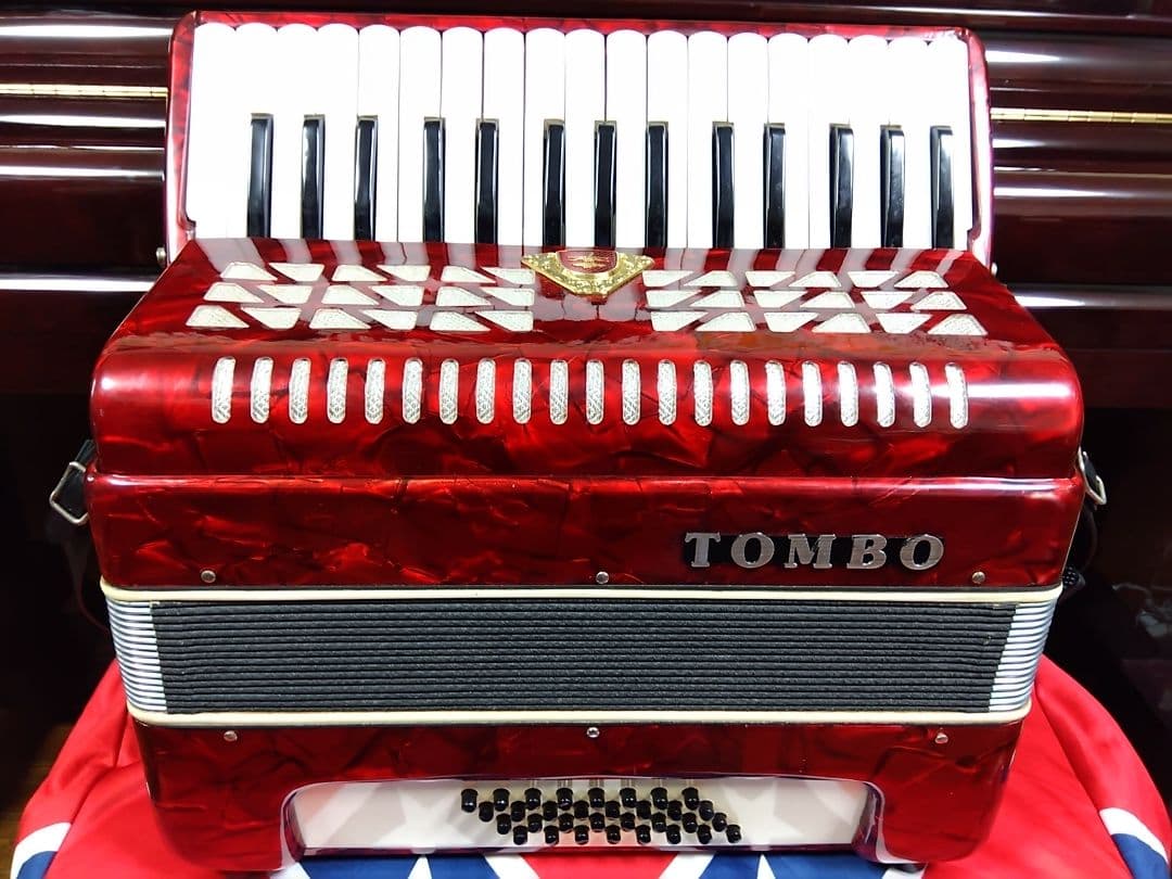 即演奏可】TOMBO T32N アコーディオン 整備簡易調律済 - メルカリ