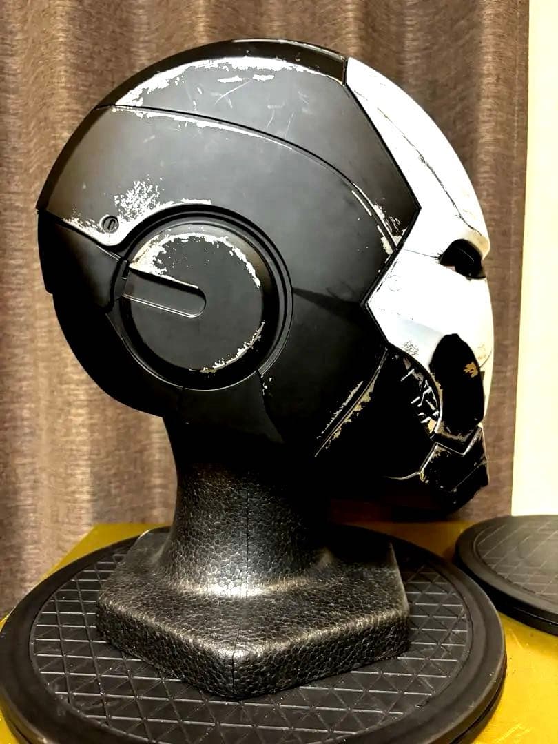 ウォーマシン X パニッシャー ヘルメット ダメージ加工 等身大 1/1
