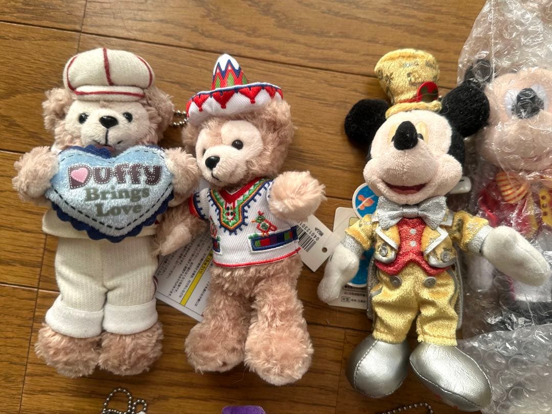 ダッフィー、シェリーメイ、ミッキー、ミニーぬいぐるみ ディズニー