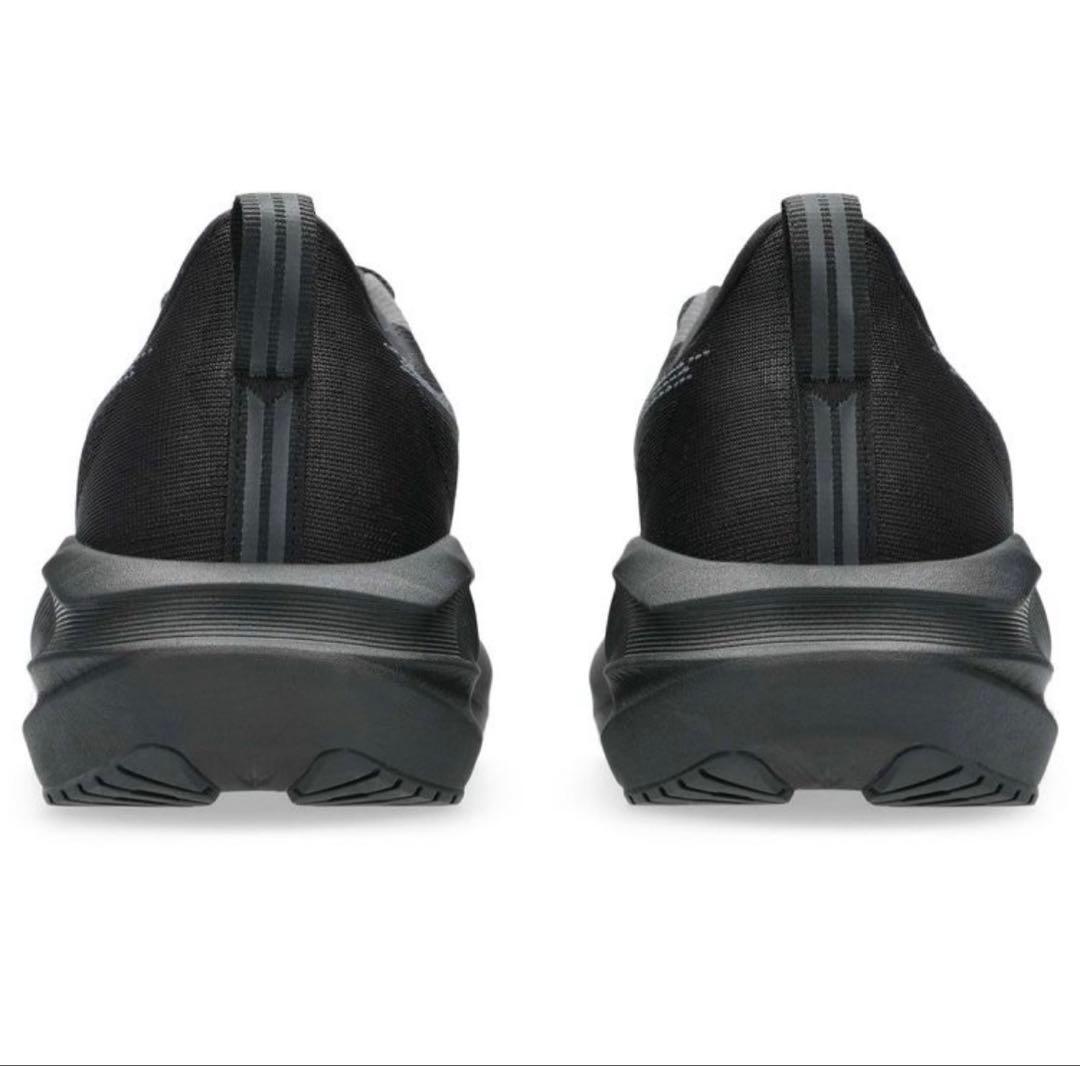 アシックス NOVABLAST 5 24.5cm