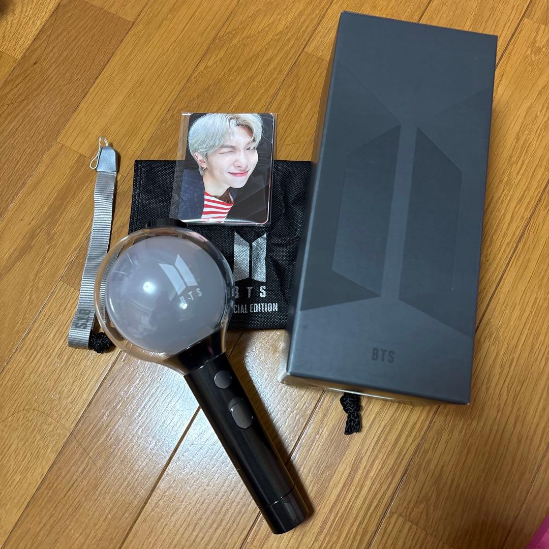 上村謙信 直筆サイン ポストカード freaking happy