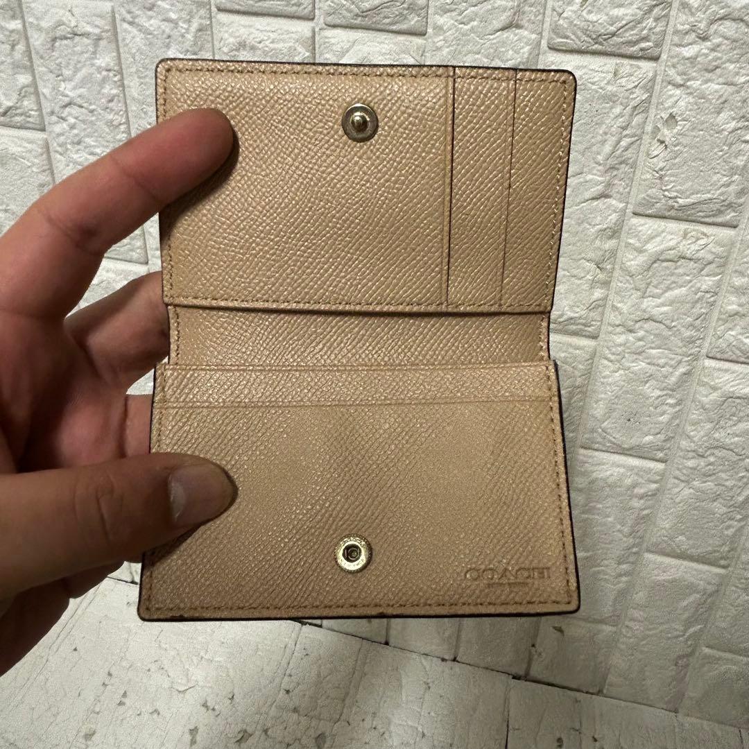 COACH 名刺入れ ベージュ レザー - メルカリ