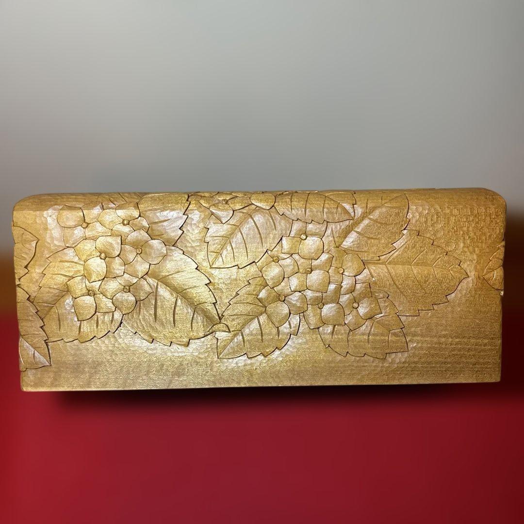 ③ 木彫り BOXティッシュ 横 紫陽花