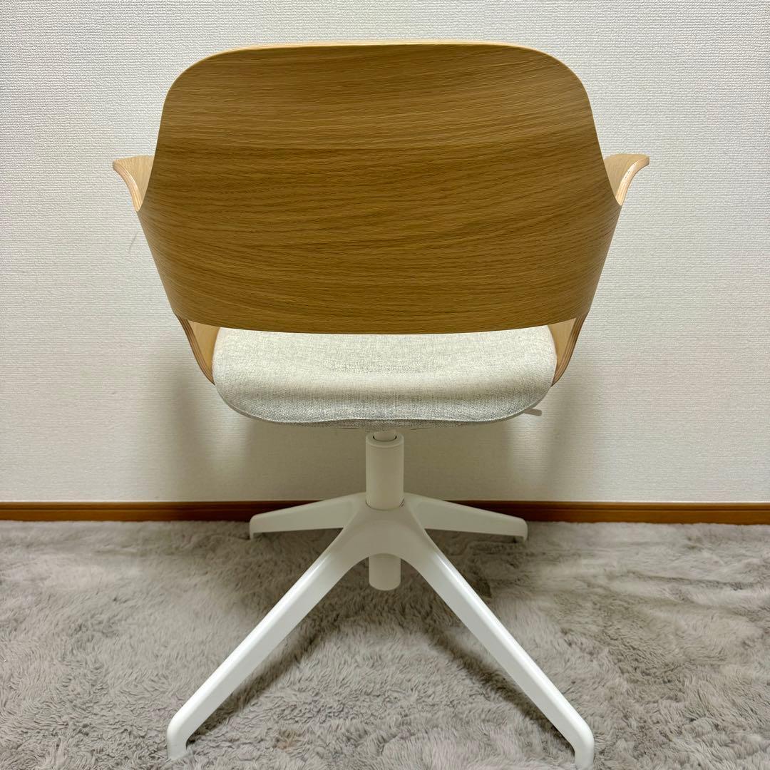 i.k.a様専用】美品 IKEA フィェルベルゲット 回転椅子 チェア - メルカリ
