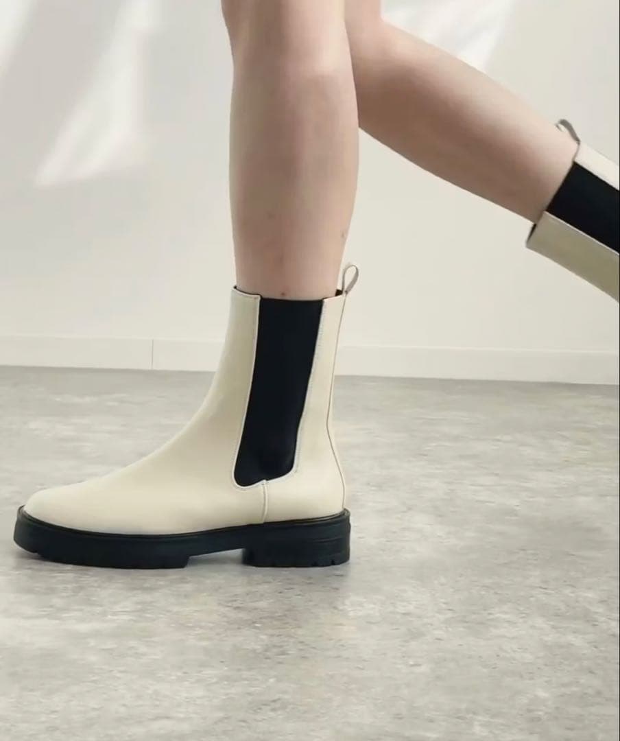 オークション中】【新品】ルタロンGRISEチェルシーブーツ（LE TALON