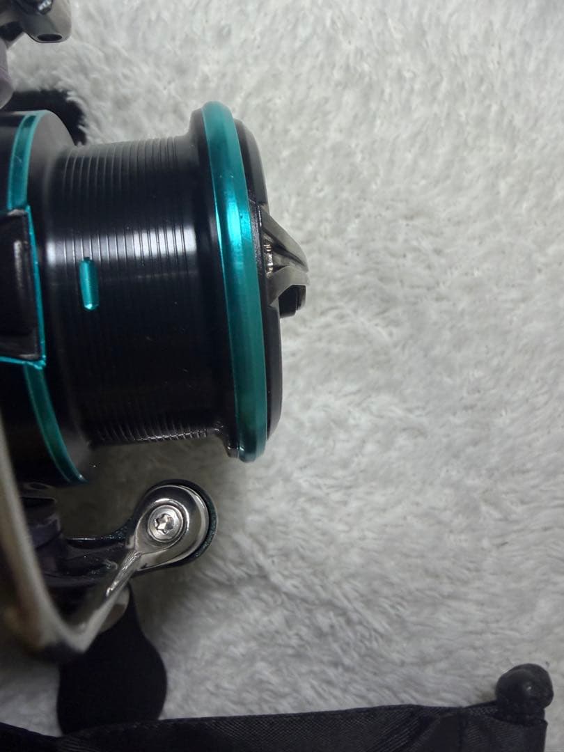 Daiwa 23エメラルダスRX FC LT 2500S OH済みフルベアリング - メルカリ