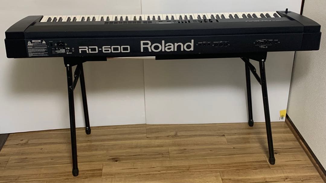 Roland RD-600 88鍵盤 ステージピアノ 電子ピアノ 97年製 - メルカリ
