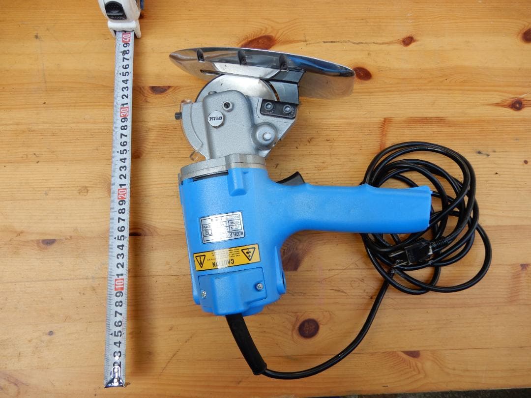 サプリナ 裁断カッター 中古作動品 CR-100A アクタスカッター - メルカリ