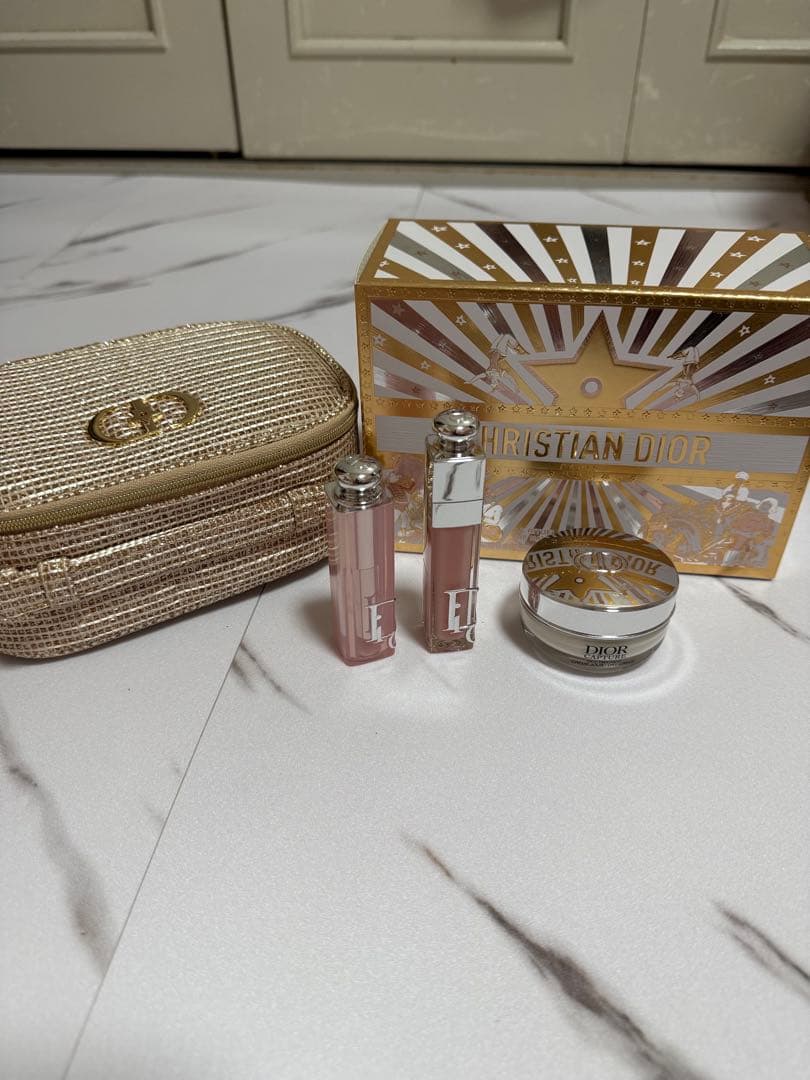 DIOR ディオール2025 クリスマス限定　コスメセット DIOR/ディオール ホリデー コレクション ディオール サーカス オブ