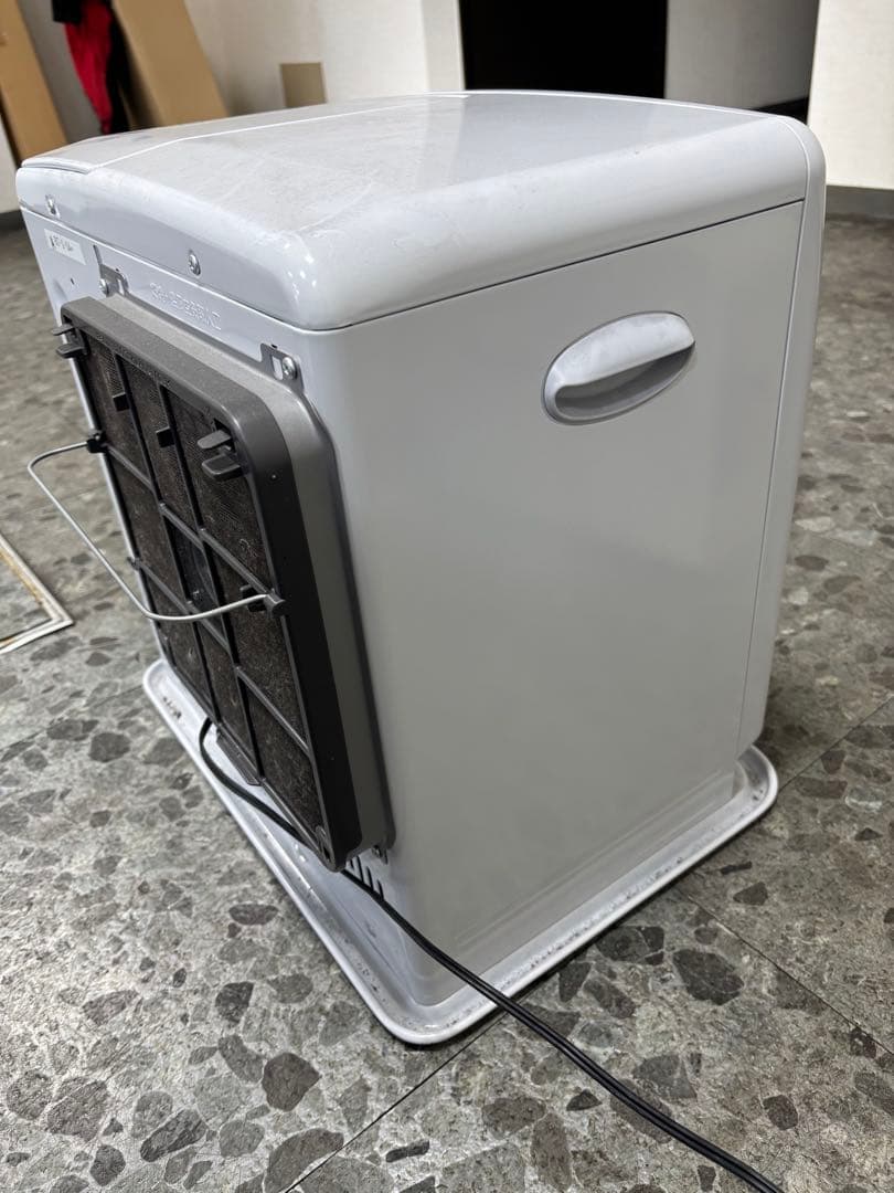 K*a様 ダイニチ FW-5724LS 中古 引き取り限定 石油ファンヒーター
