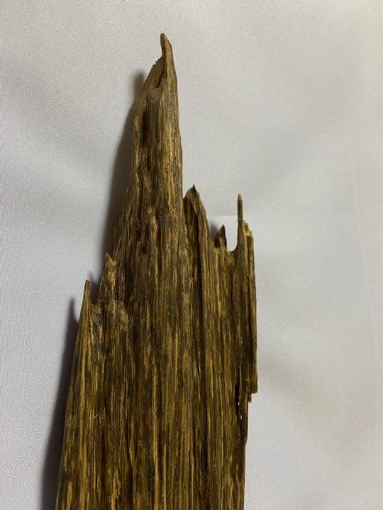 天然シャム沈香木　51.5g