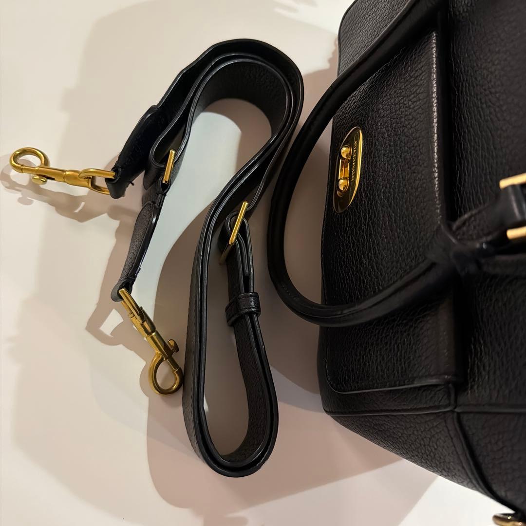 ロ*ェ様 アニヤハインドマーチ ブラックレザー ハンドバッグ カーカー