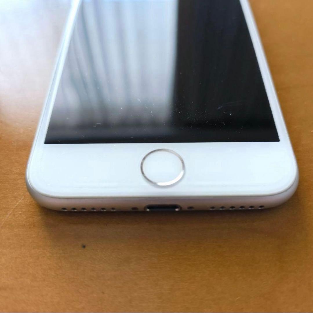 Apple iPhone 8 ホワイト 本体【64GB】