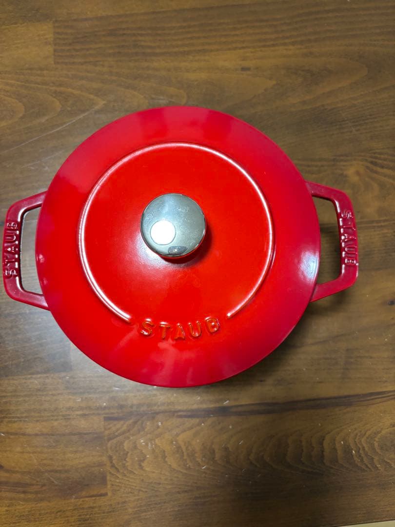 【mm】STAUB 両手鍋 赤 直径約18cm Staub（ストウブ） 【並行輸入品】 鍋 両手鍋 なべ ストウブ鍋 18cm