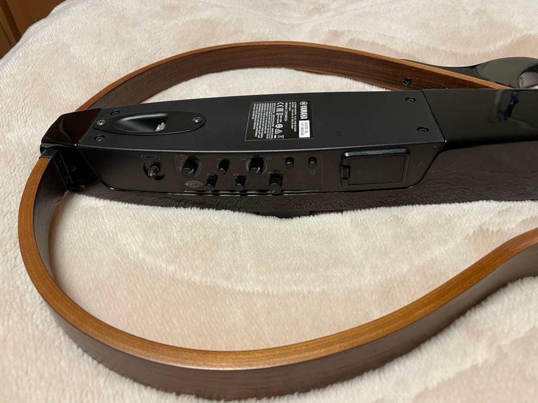 T*G様 YAMAHA サイレントギターSLG200S カラー:トランスルーセン