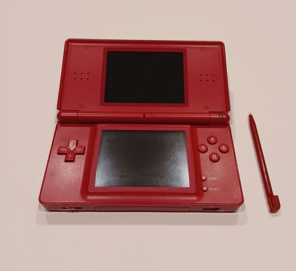 ニンテンドーDS LITE ソフト5本セット 年賀オリジナル 赤 非売品