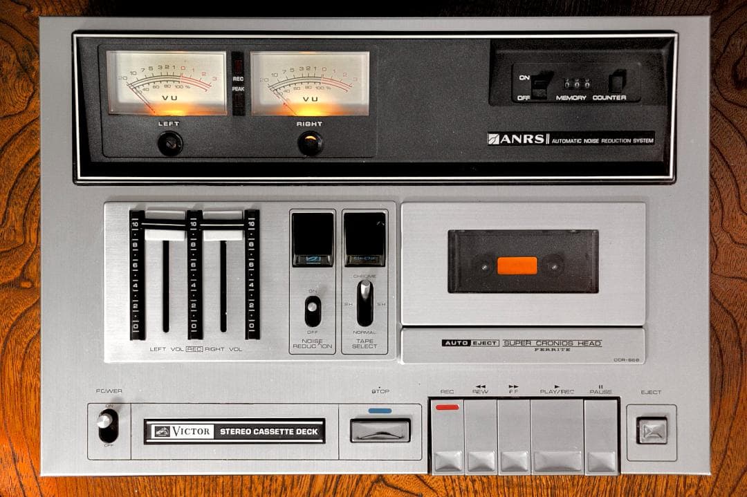 ☆VICTOR STEREO CASSETTE DECK CCR-668 ♪