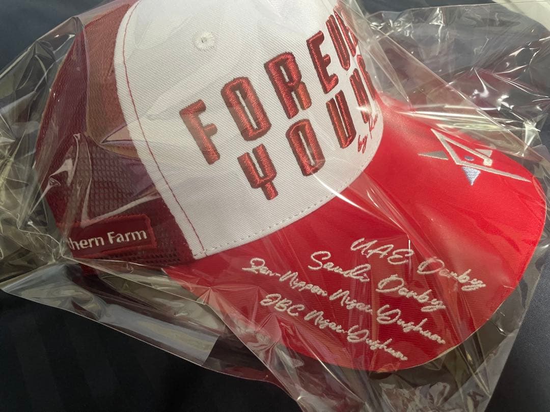 未開封】フォーエバーヤング 帽子 競馬 - メルカリ