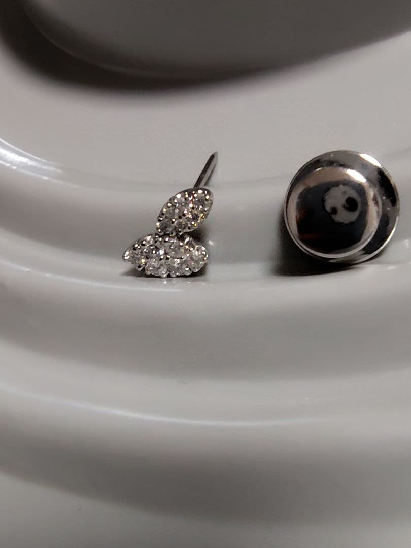 キョエちゃん様専用 ロイヤルアッシャーROYAL ASSCHER ピンブローチ