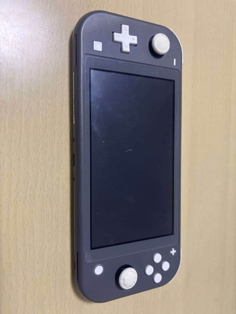 【ジャンク品】Nintendo Switch Lite グレー 箱・充電器付属 Amazon.co.jp: Nintendo Switch Lite グレー : ゲーム
