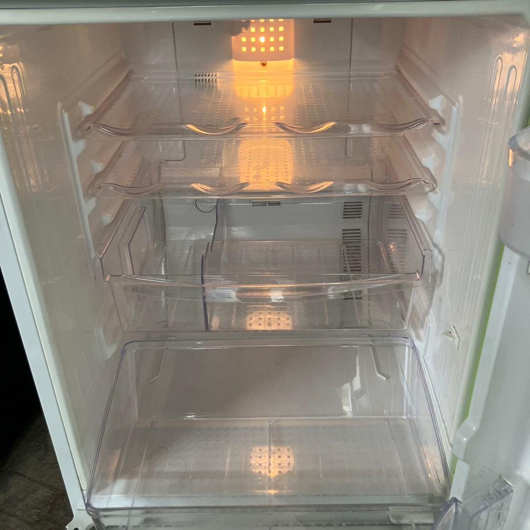 SHARP レトロ冷蔵庫 生産終了モデル135L ライムグリーンアイボリー