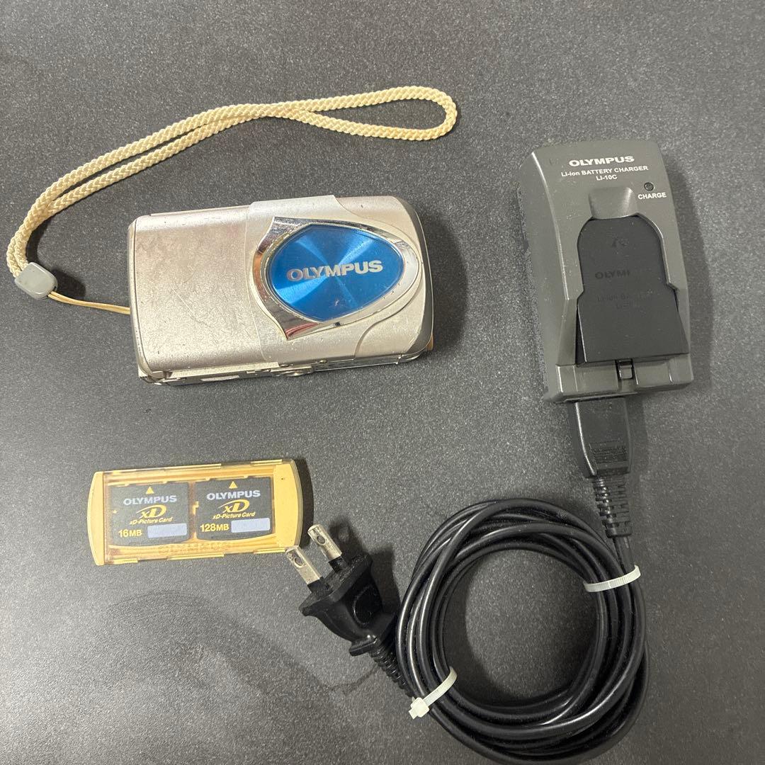 ジャンク品 OLYMPUS μ-15 オリンパス デジタルカメラ 充電池充電器