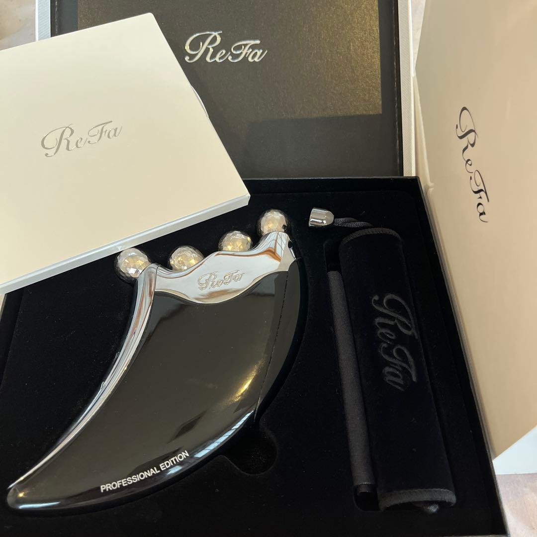 ReFa 4 CAXA リファフォーカッサ　美顔器　値下げ中‼️ ReFa 4 CAXA RAY リファ フォーカッサレイ リファフォーカッサレイ