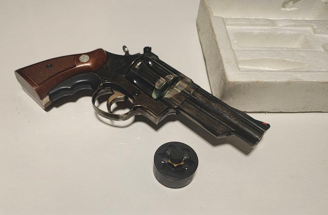 Smith & Wesson 44マグナムリボルバー コクサイ コクサイ S&W M29 .44マグナム ビンテージ エアガン レビュー